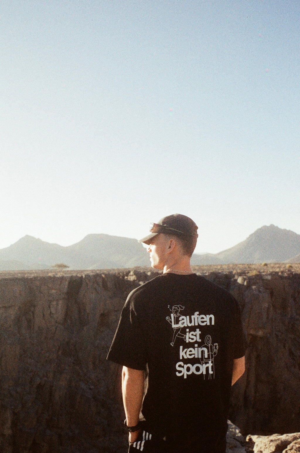 T-Shirt "Laufen ist kein Sport"