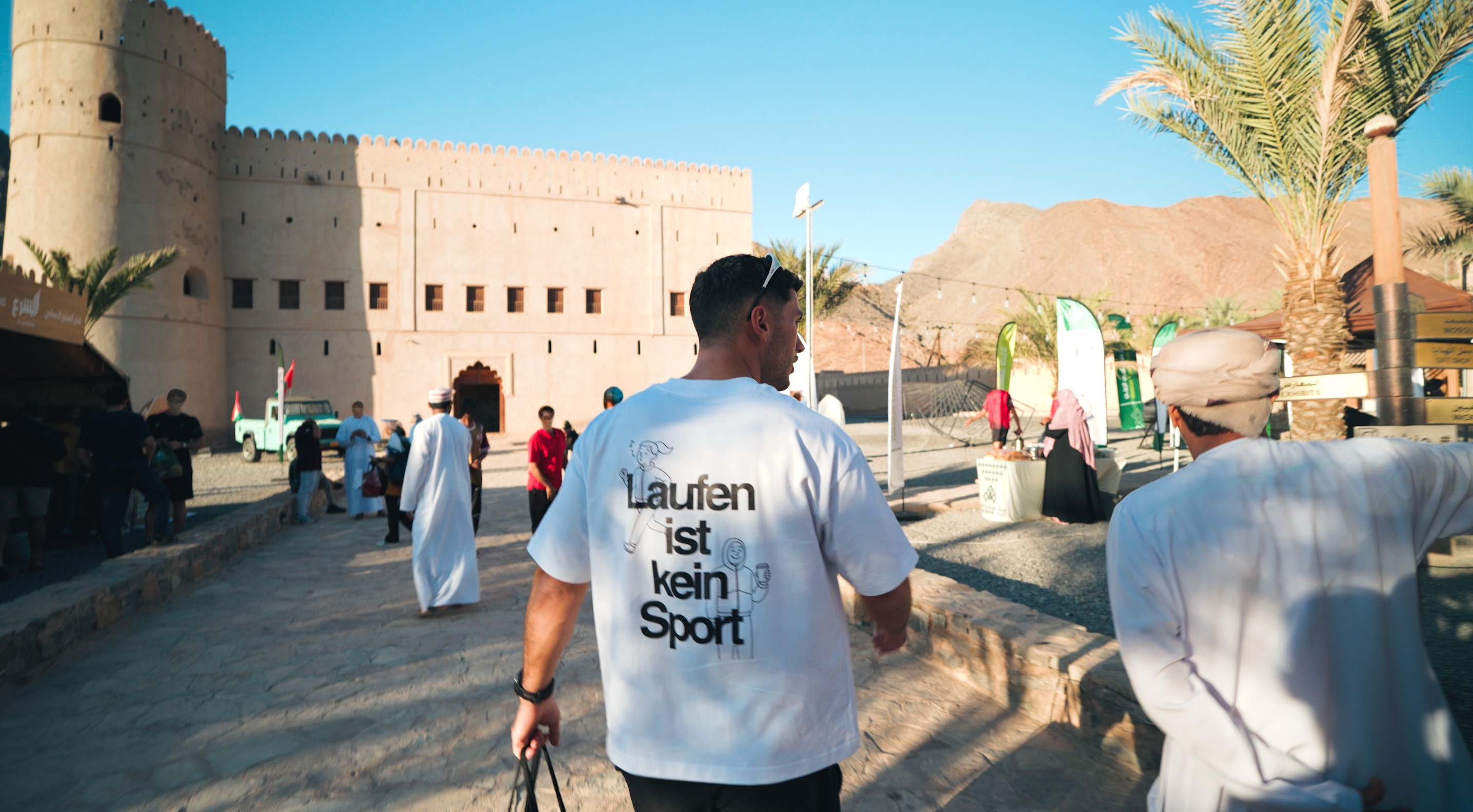 T-Shirt "Laufen ist kein Sport"